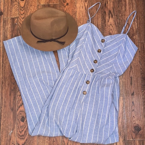 Ci Sono Pants - Linen striped Jumpsuit